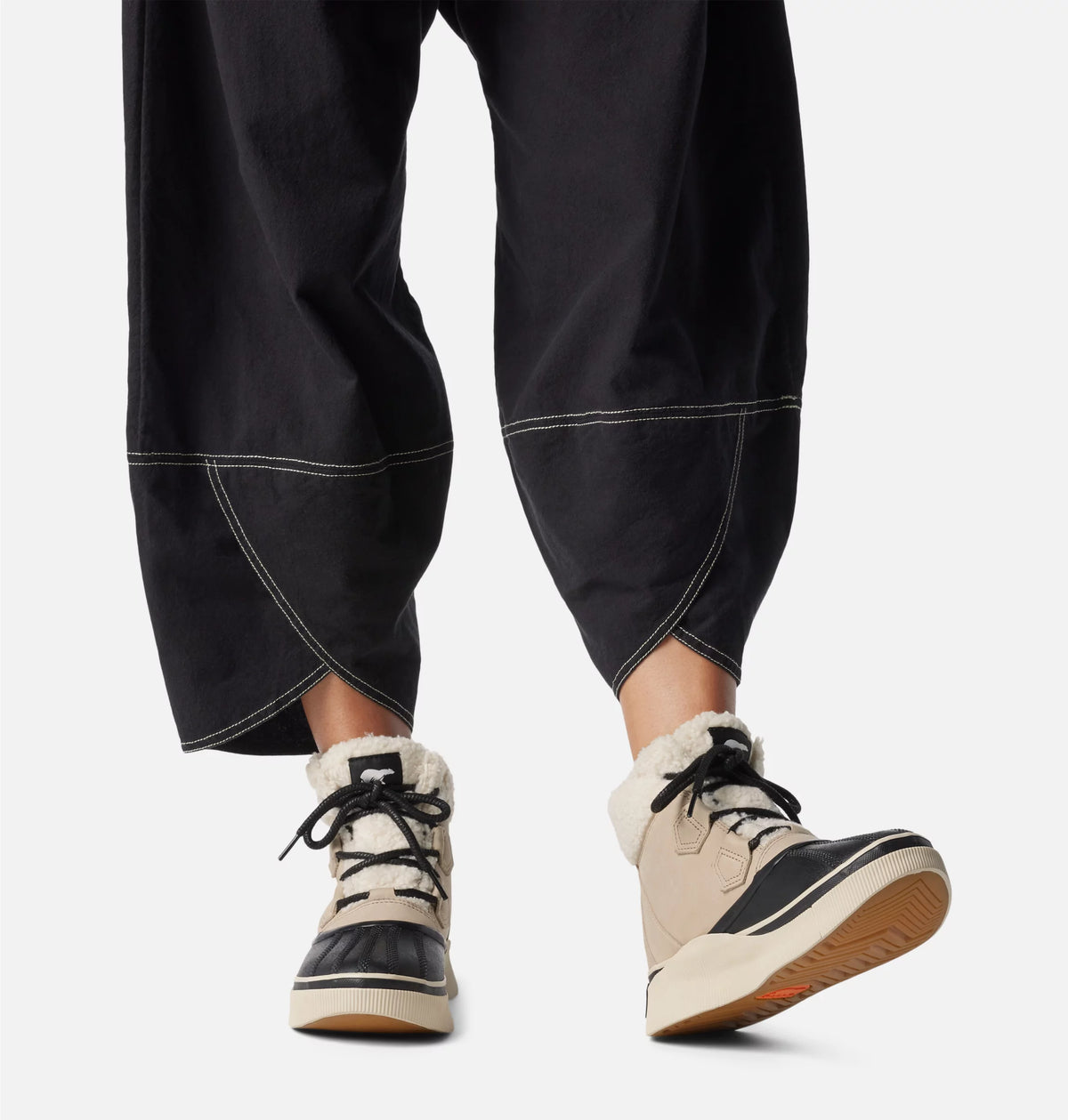 Sorel Out N About IV Chillz WP | Omega Taupe, Black – The Vault