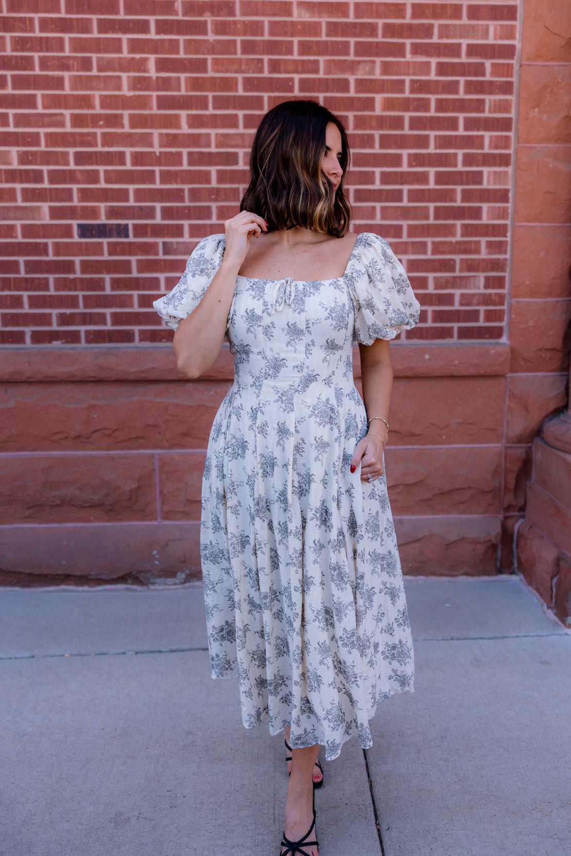 Callie Floral Pleated Midi Dress | Ivory XS / Cream Callie Floral Pleated Midi Dress | Ivory XS / Cream