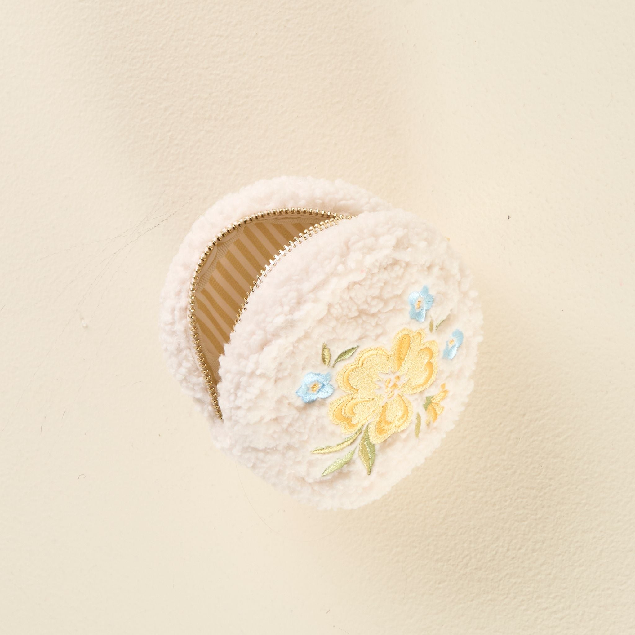 Teddy Pouch Circle | Dainty Floral Yellow