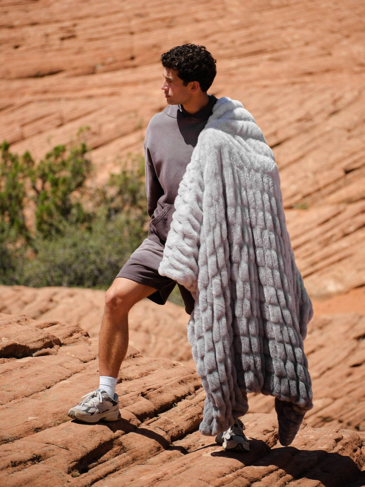 Dreamer Blanket | River Rock / Medium