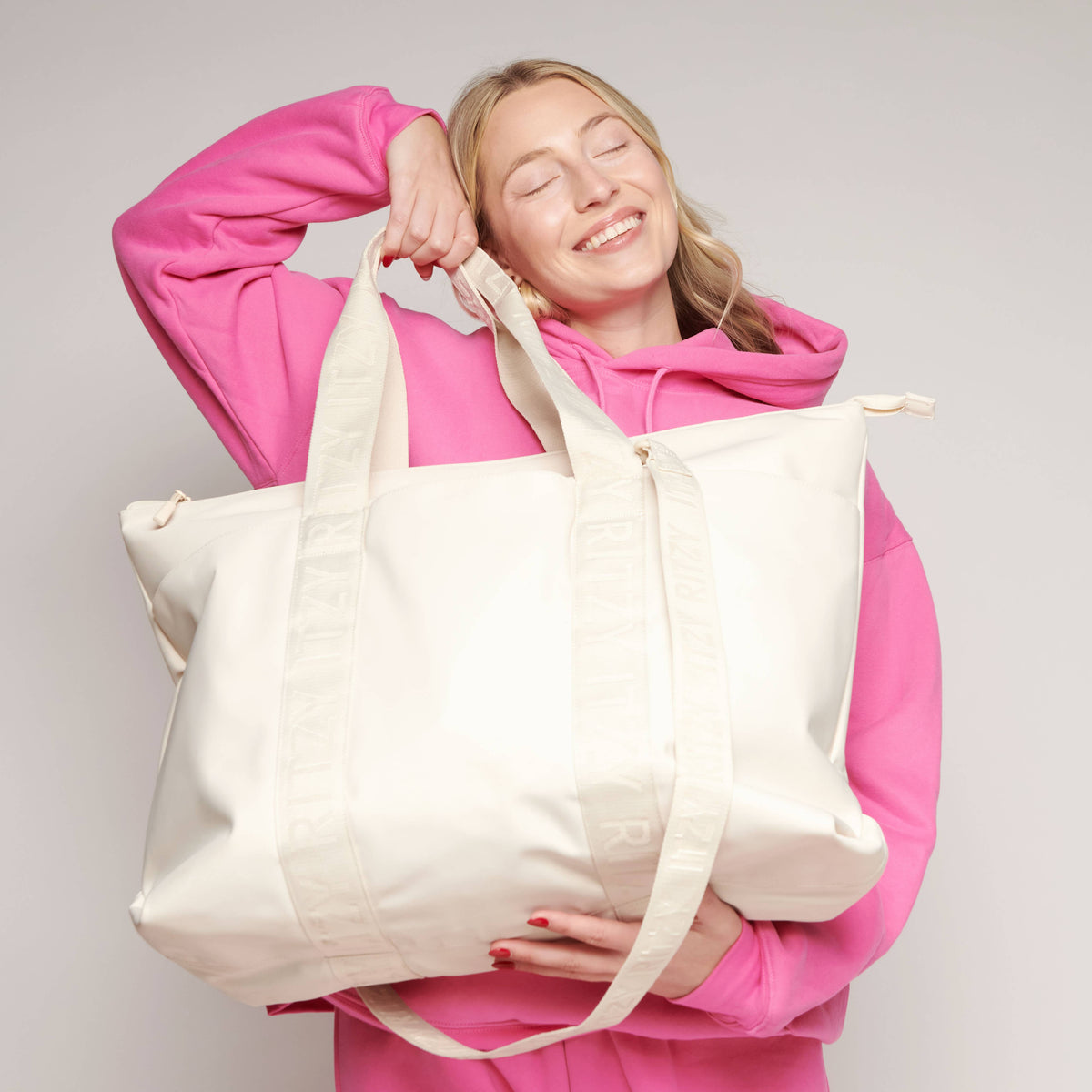 Belong All-In-Tote™ Multipurpose Weekender Tote | Mocha