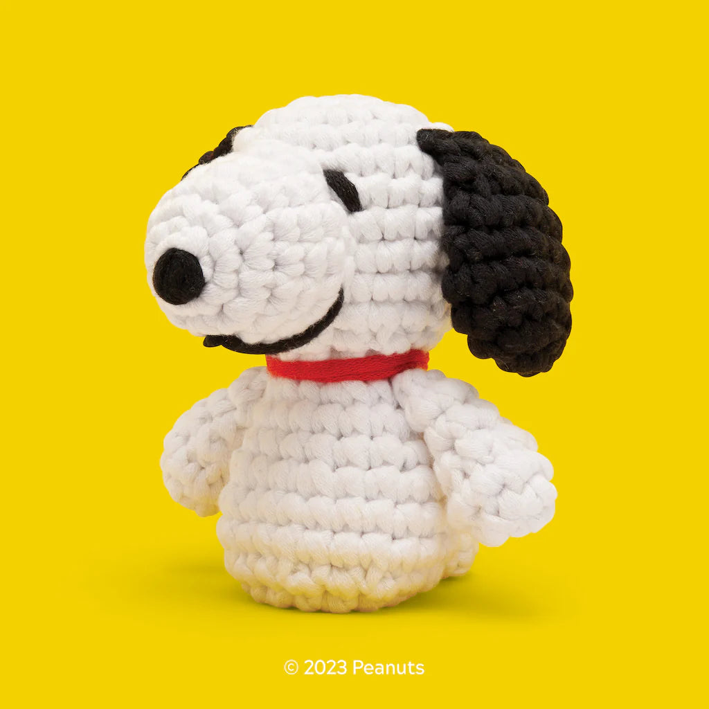 The Woobles Crochet Kit | Snoopy