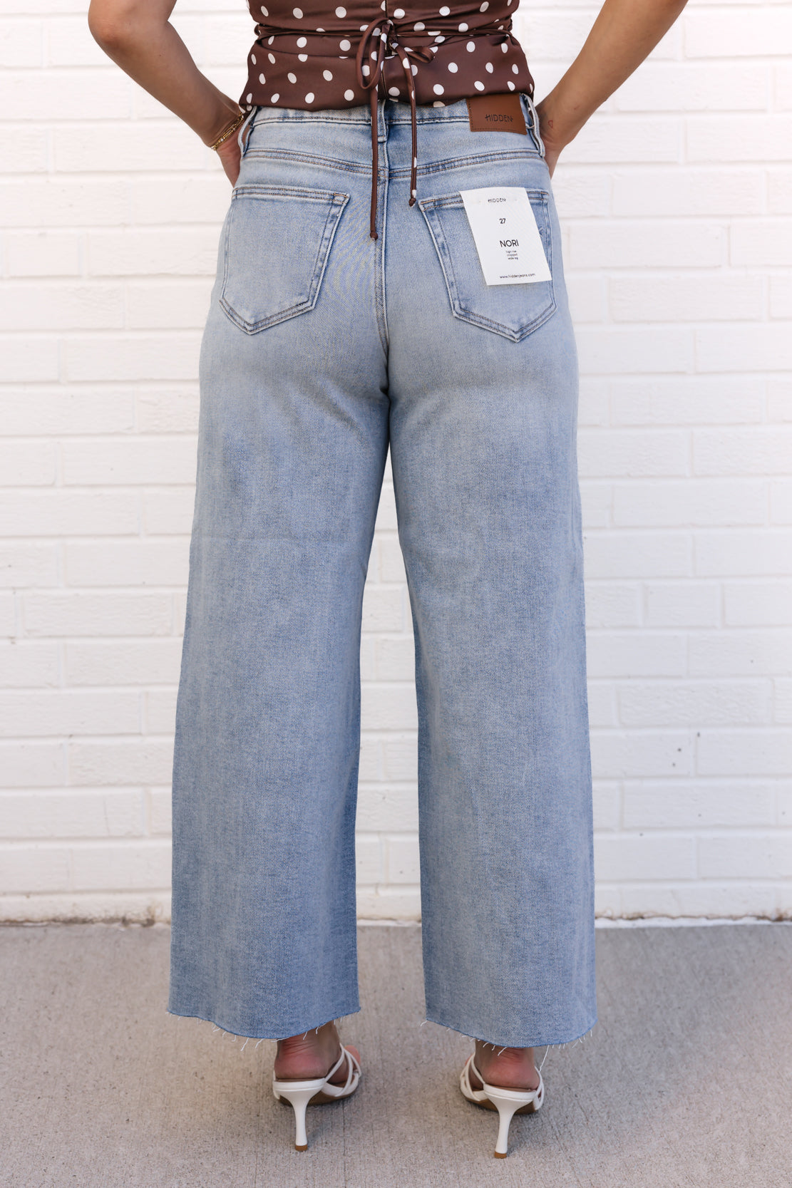 Nori High Rise Cropped Wide Leg Jean | Light