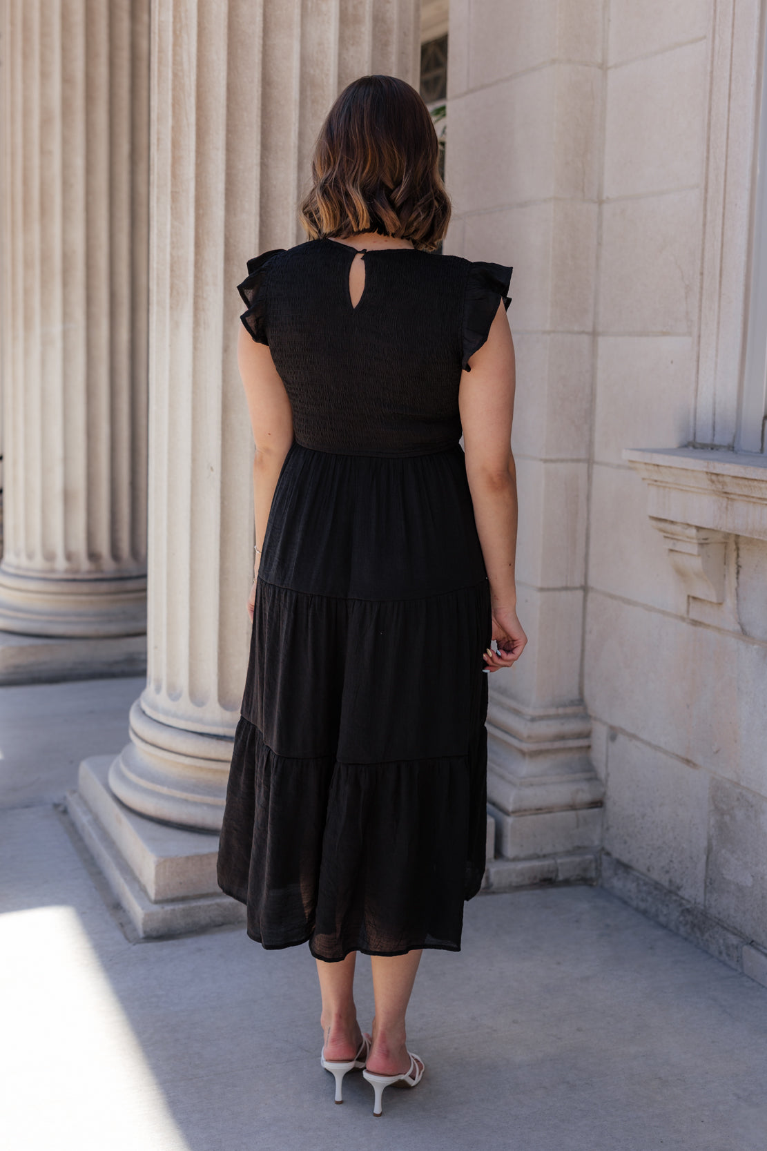 Krysta Smocked Midi Dress | Black