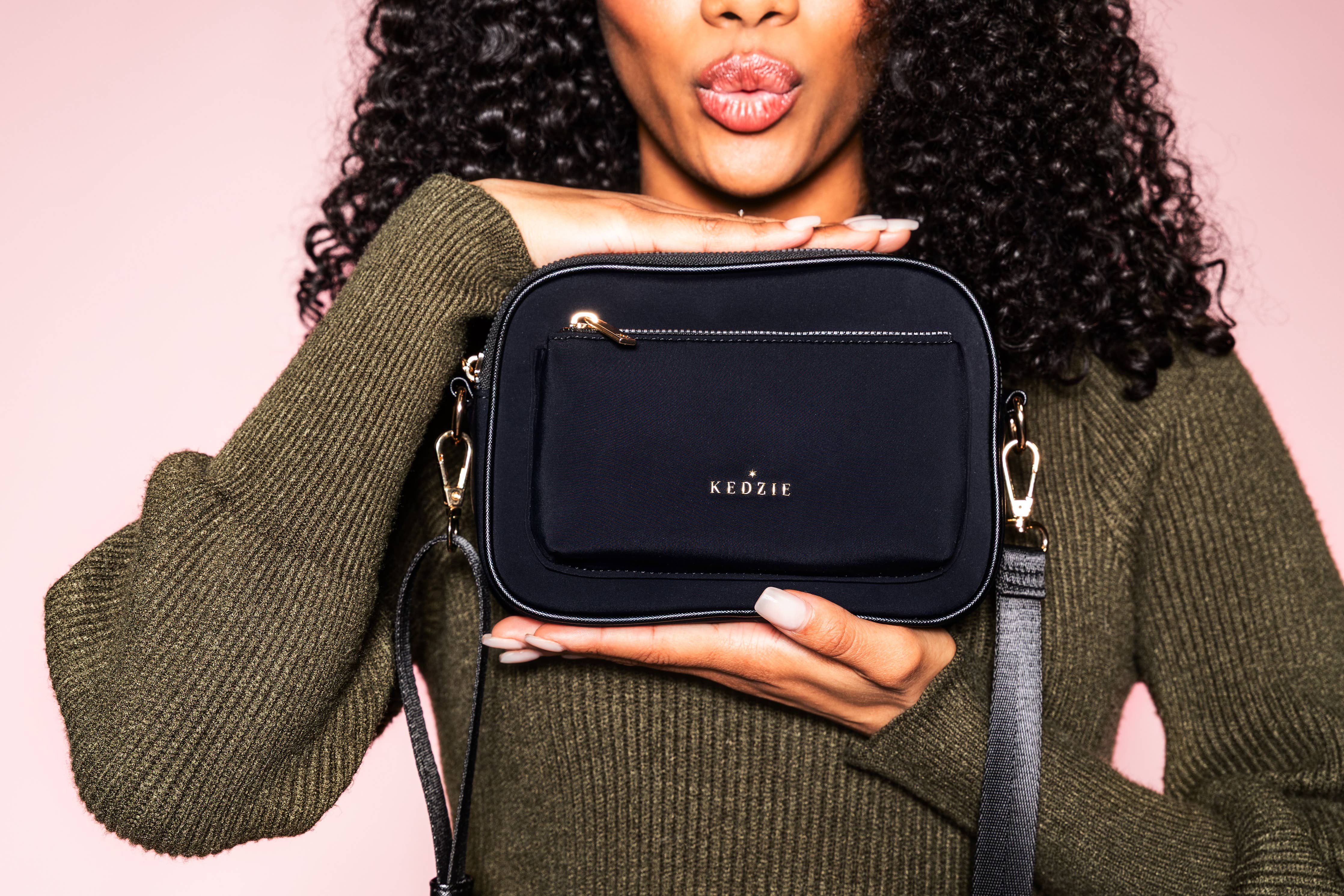 Kedzie Sloane Crossbody | Black