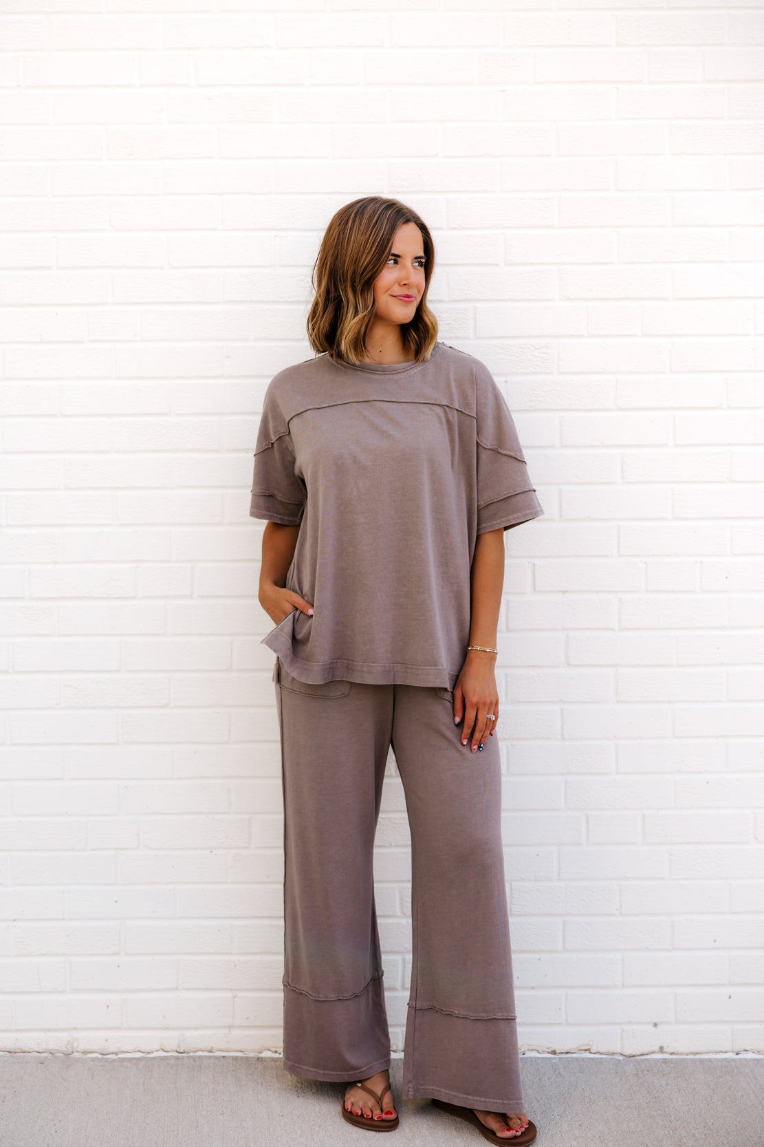 Aly Cropped Pant & Tee Set | Mocha