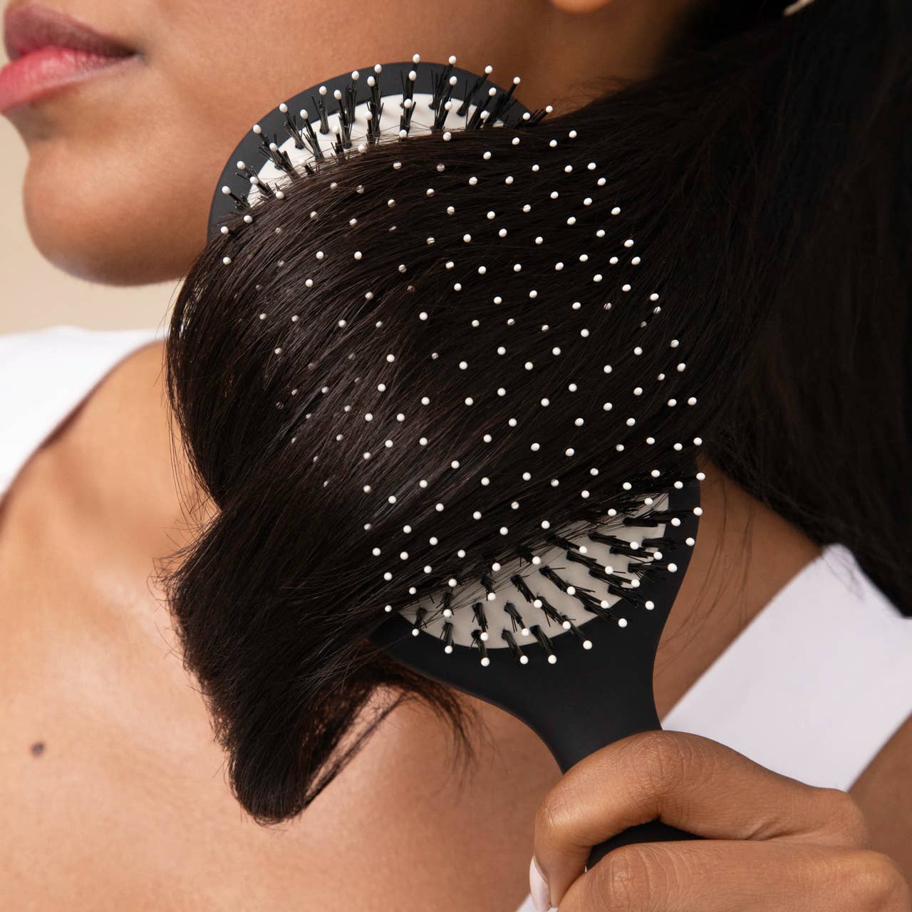 Smooth & Polish Brush | Black