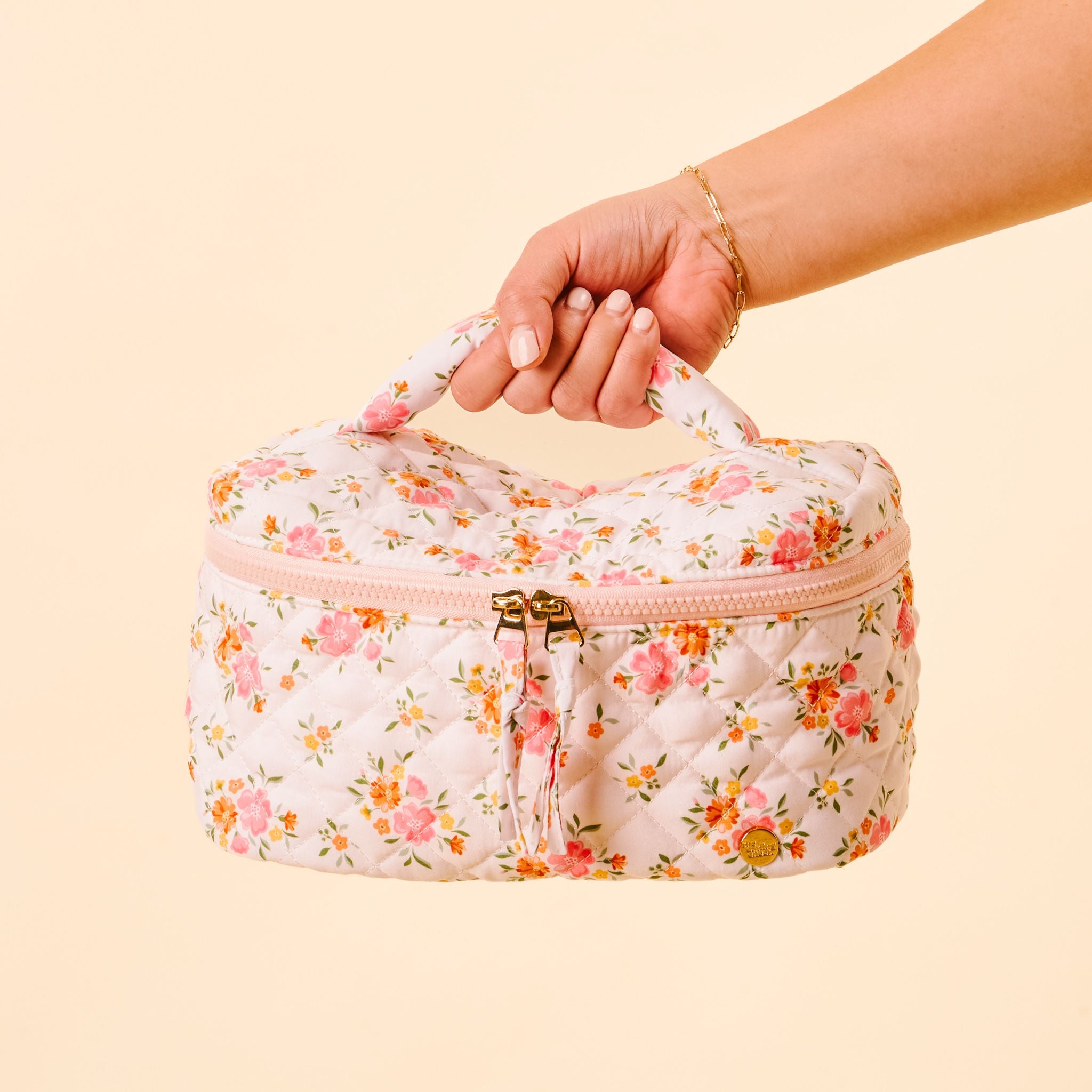 Quilted Glam Cosmetic Bag | Endless Daydream Cream