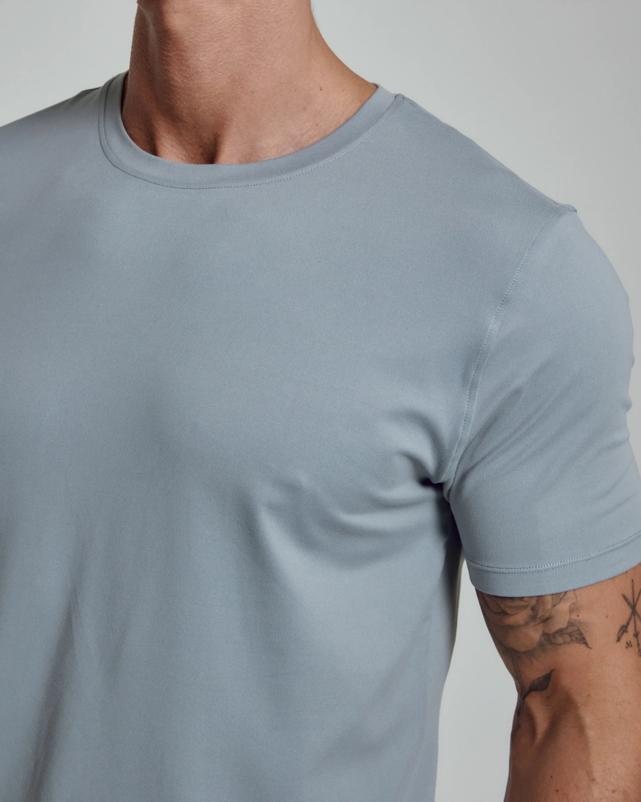 Core Crew Neck Tee | Harbor Mist