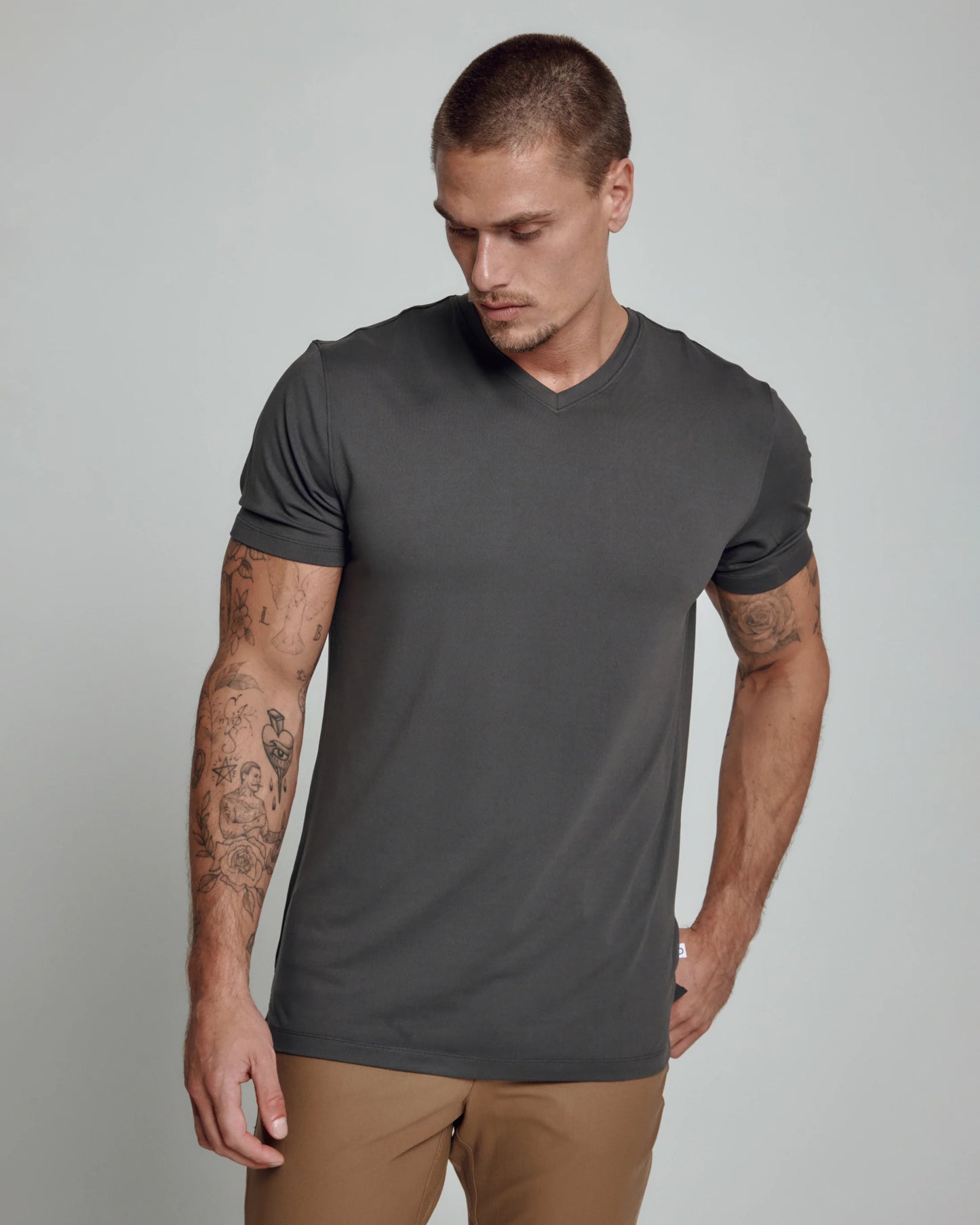 Core V-Neck Tee | Graphite