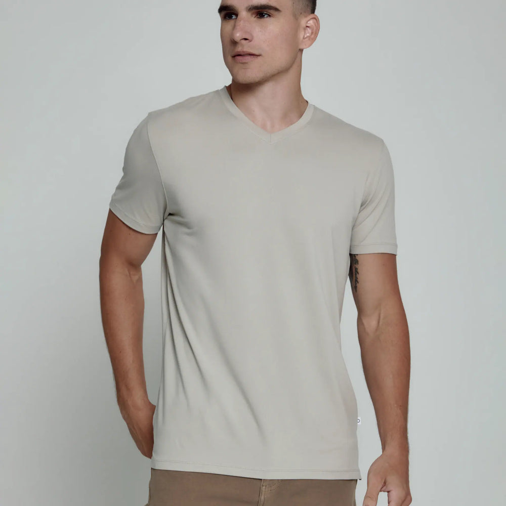 Core V-Neck Tee | Rock Ridge