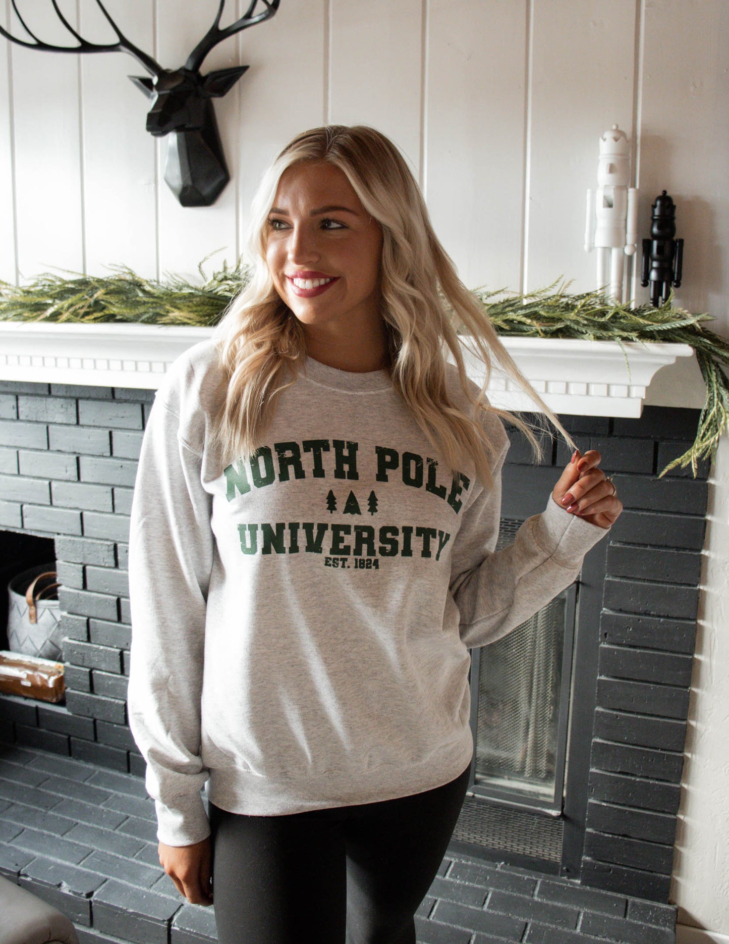 North Pole University Crewneck | Ash