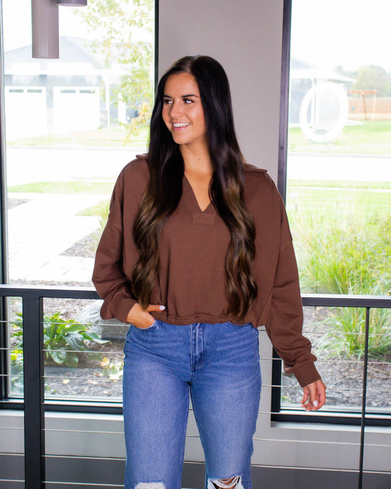 Ann Cropped Collared Top | Cocoa
