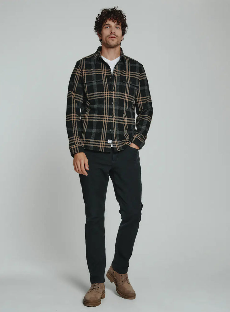 
                      
                        Generation Long Sleeve Shirt | Onyx
                      
                    