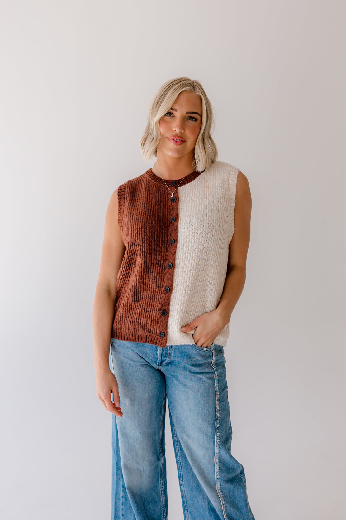Women's Sweater Vest