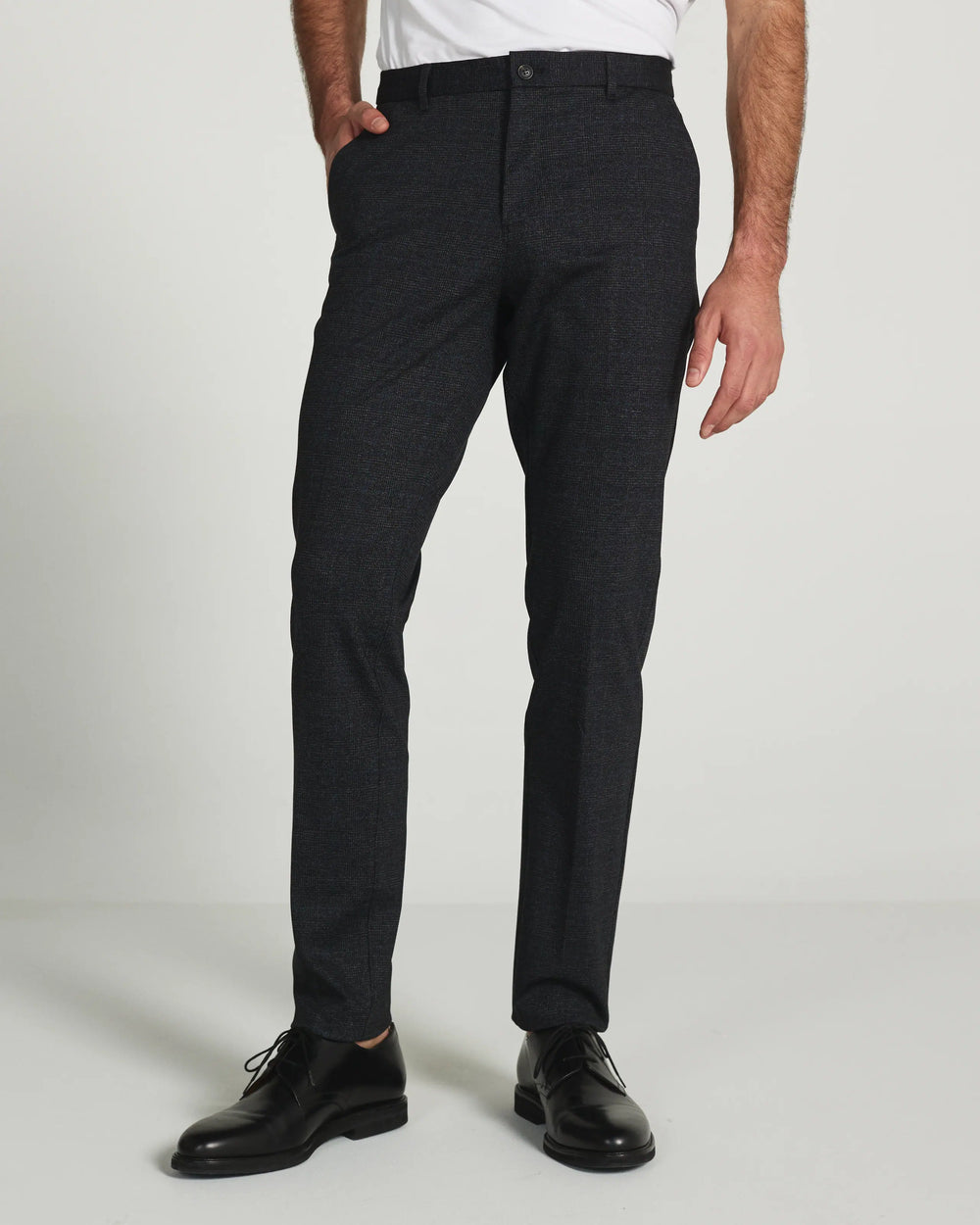 7Diamonds Dress Pant