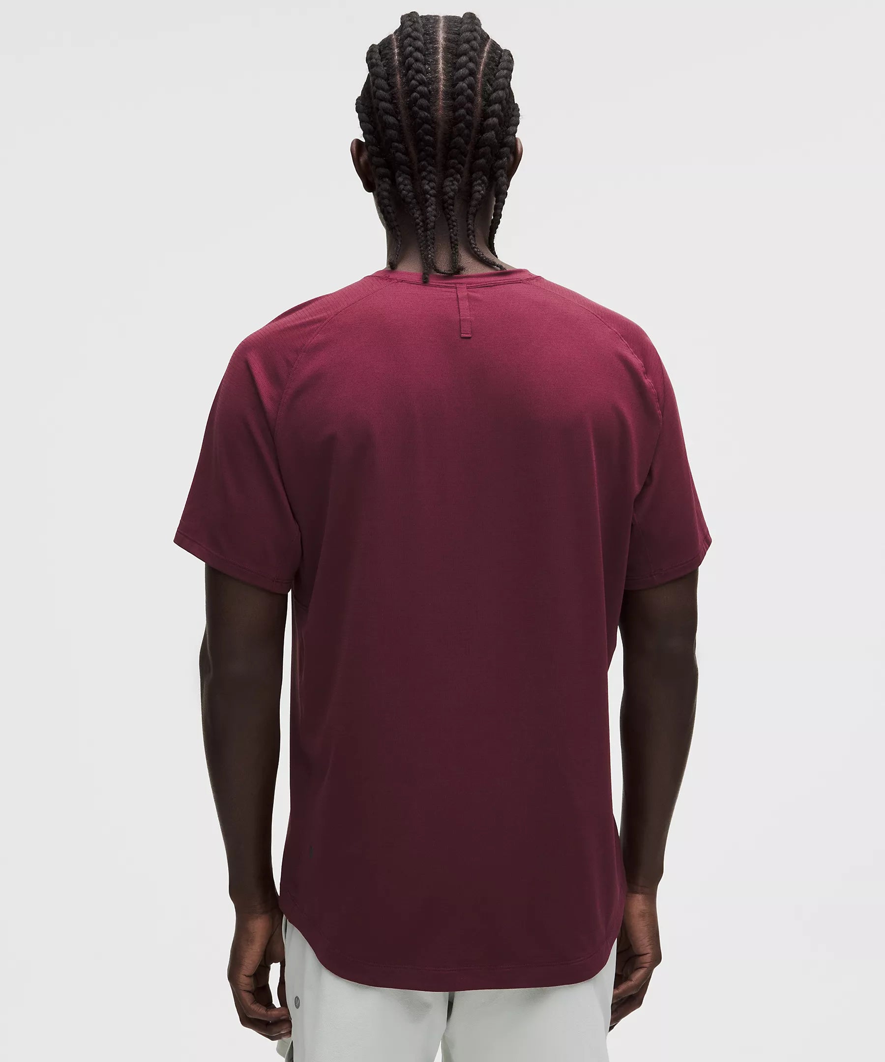 Men's License to Train Short-Sleeve Shirt | Burgundy Bay