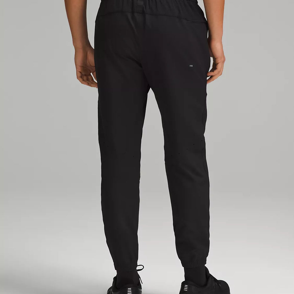 Men's License To Train Jogger 29" | Black