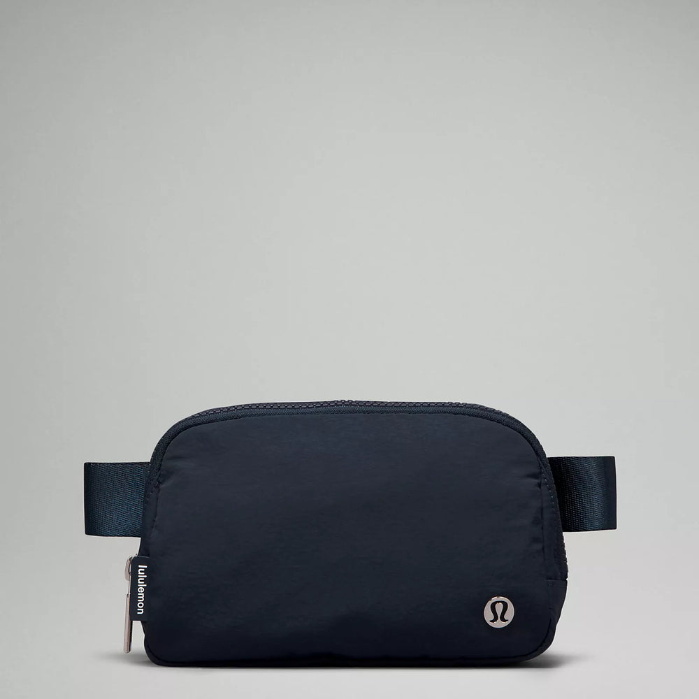 Everywhere Belt Bag 1L | True Navy