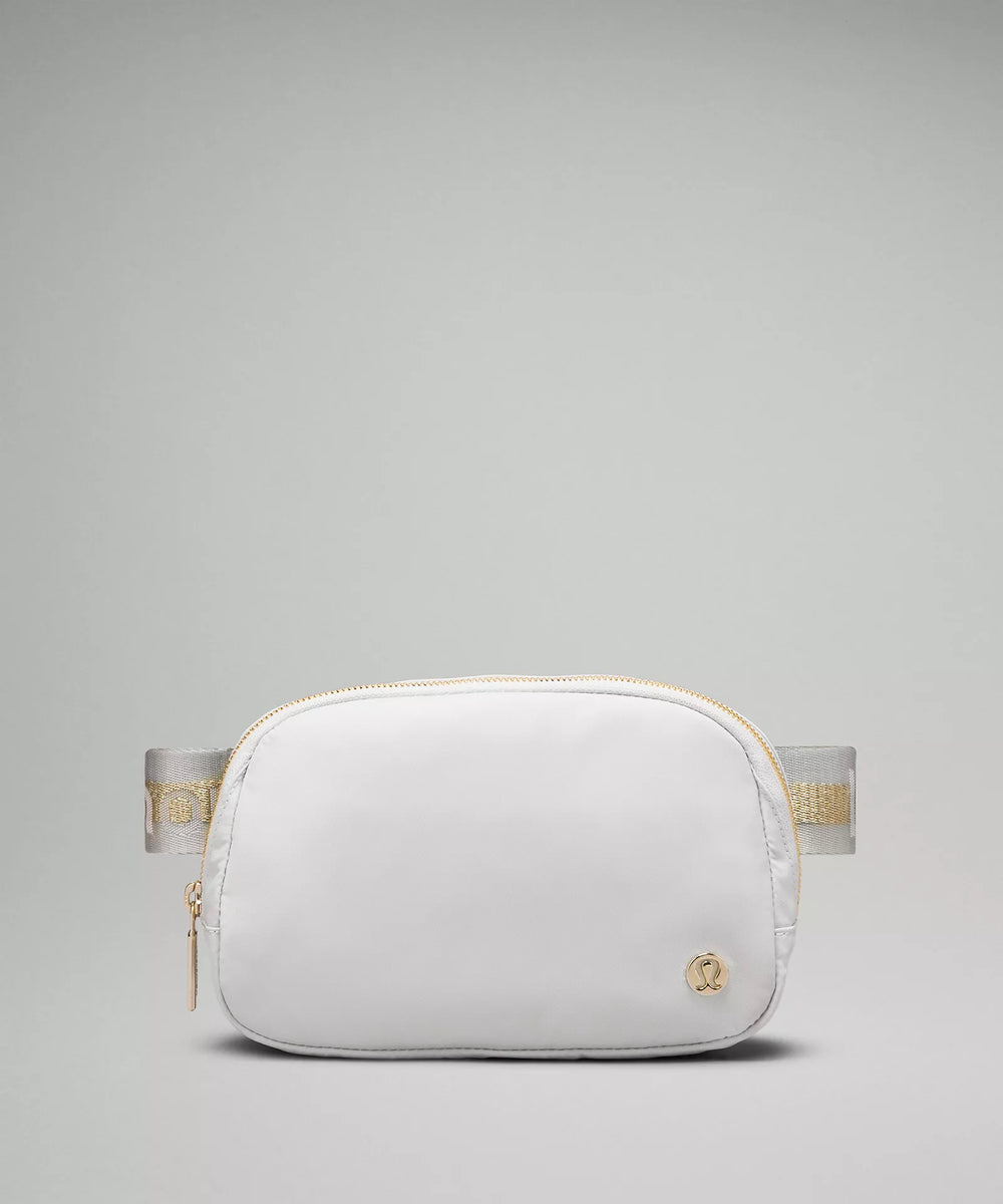 Everywhere Belt Bag 1L | Vapor/Gold/White