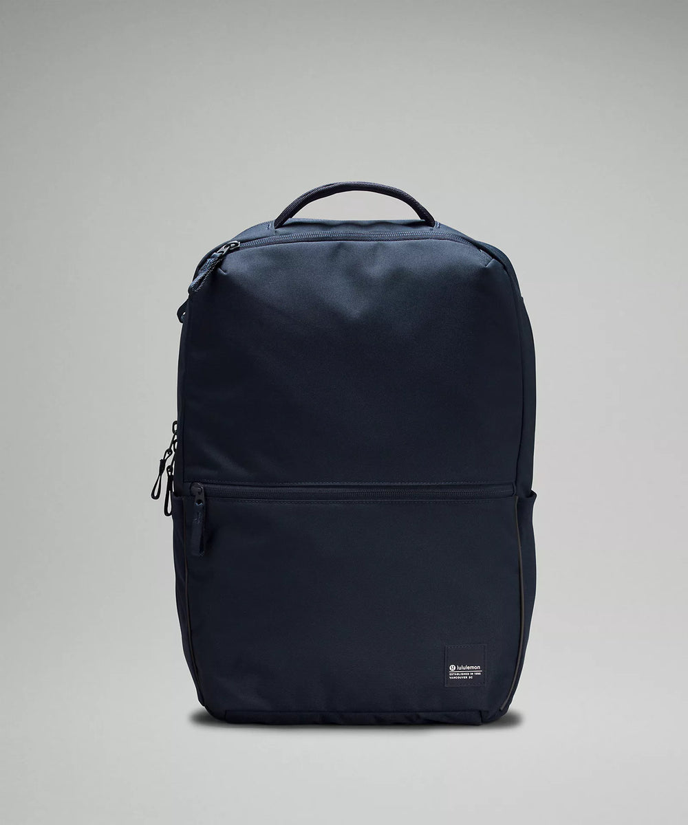 Double-Zip Backpack 22L | True Navy