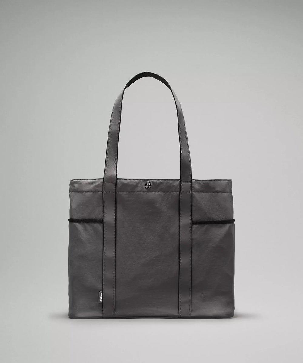 Multi pocket tote best sale