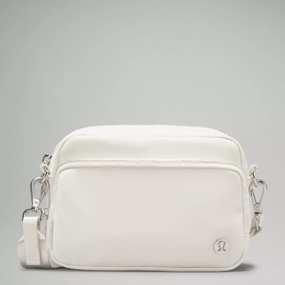 Everywhere Crossbody Bag 2L Metal Hardware | Bone/Silver