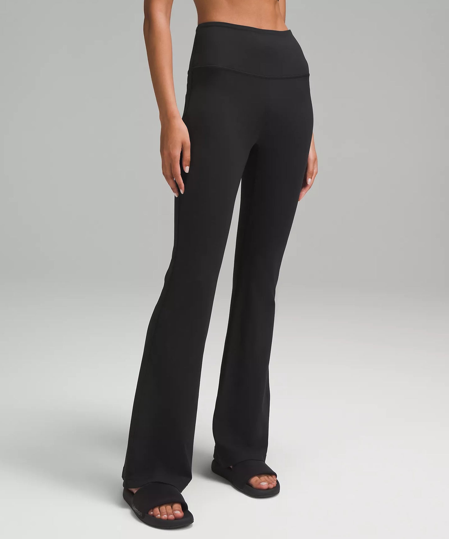 Groove Super-High-Rise Flared Pant Nulu | Black