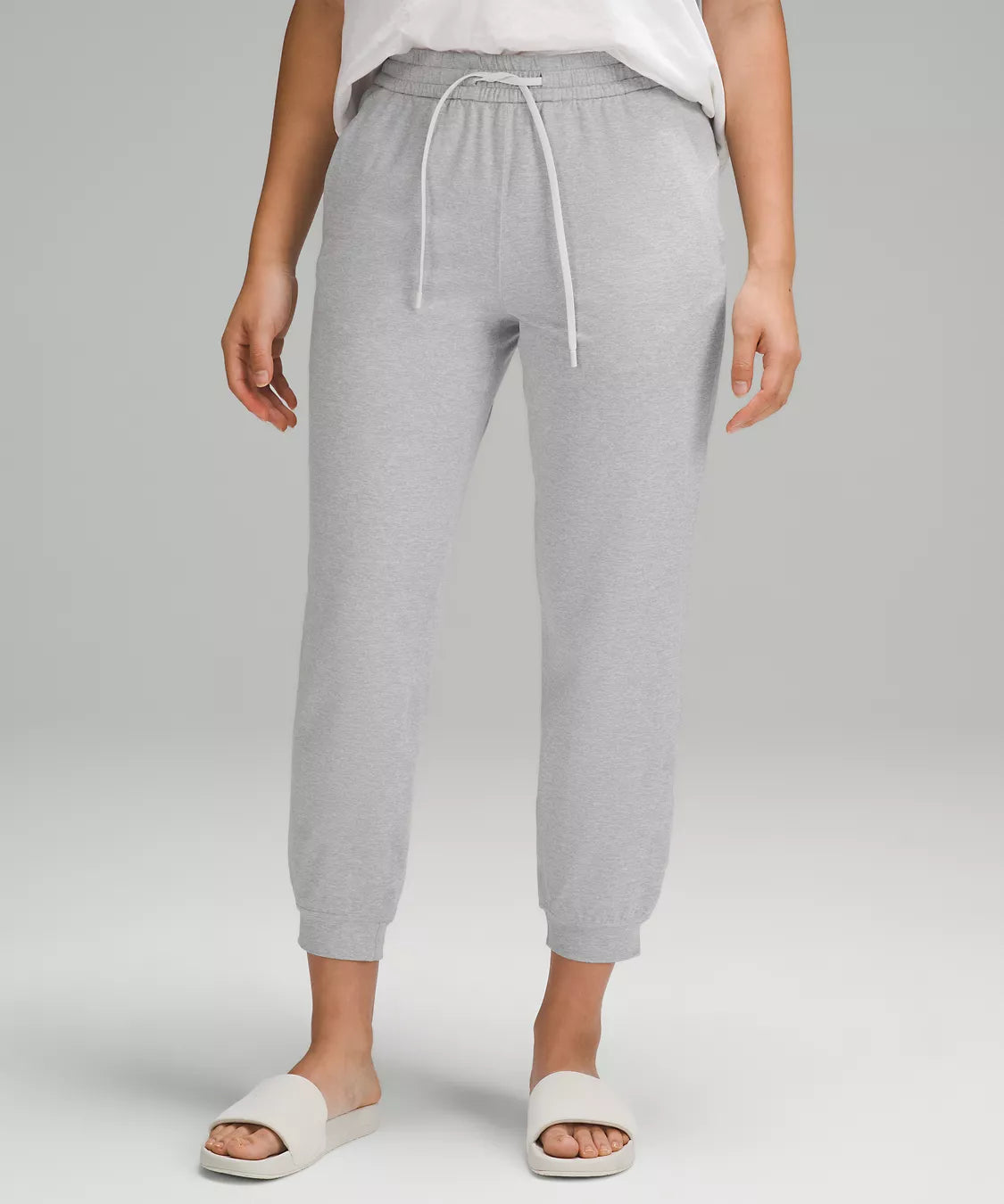 Soft Jersey Classic-Fit Mid-Rise Jogger 29" | Heathered Core Ultra Light Grey