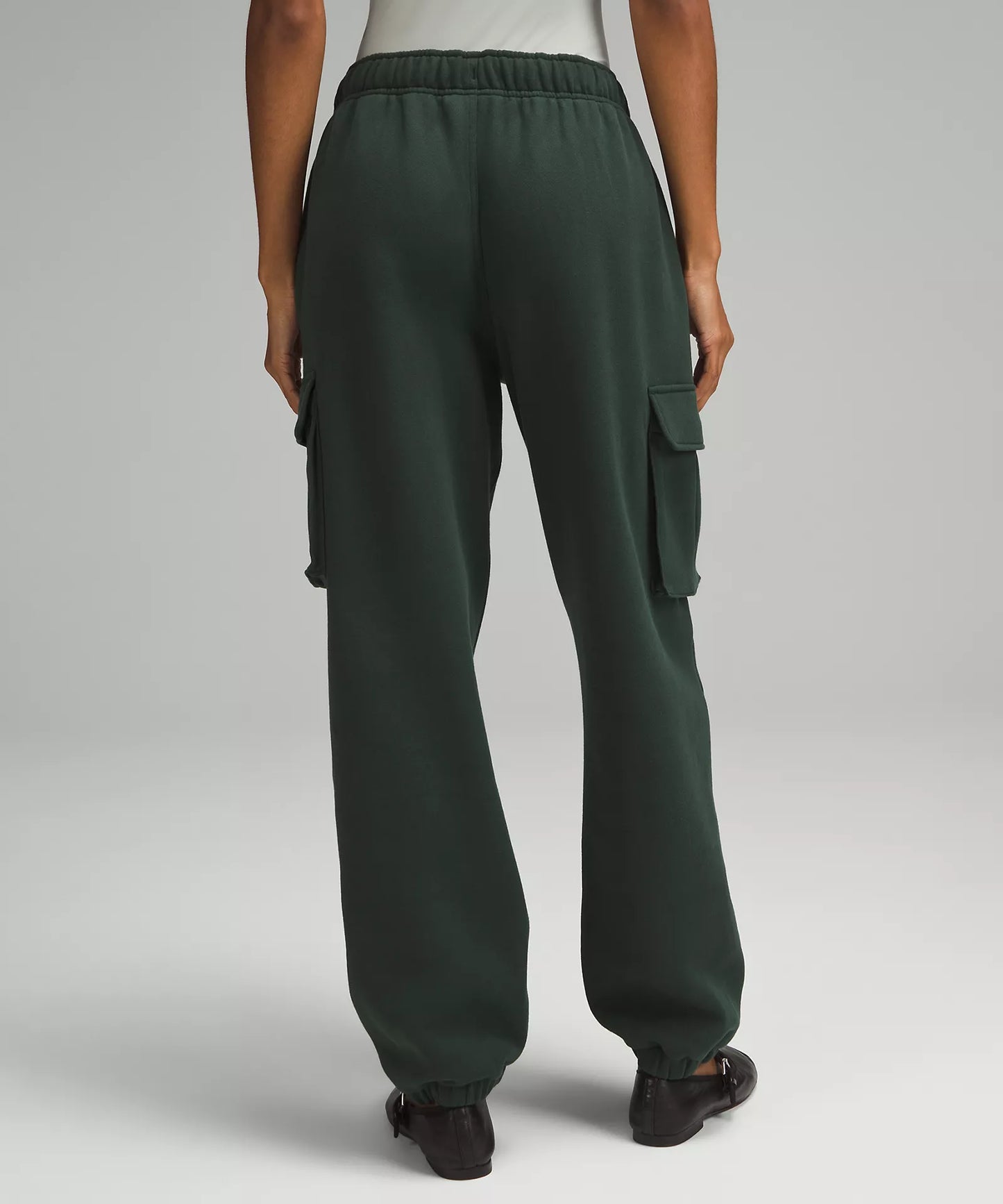 Scuba Oversized Mid Rise Cargo Jogger 31" | Legacy Green