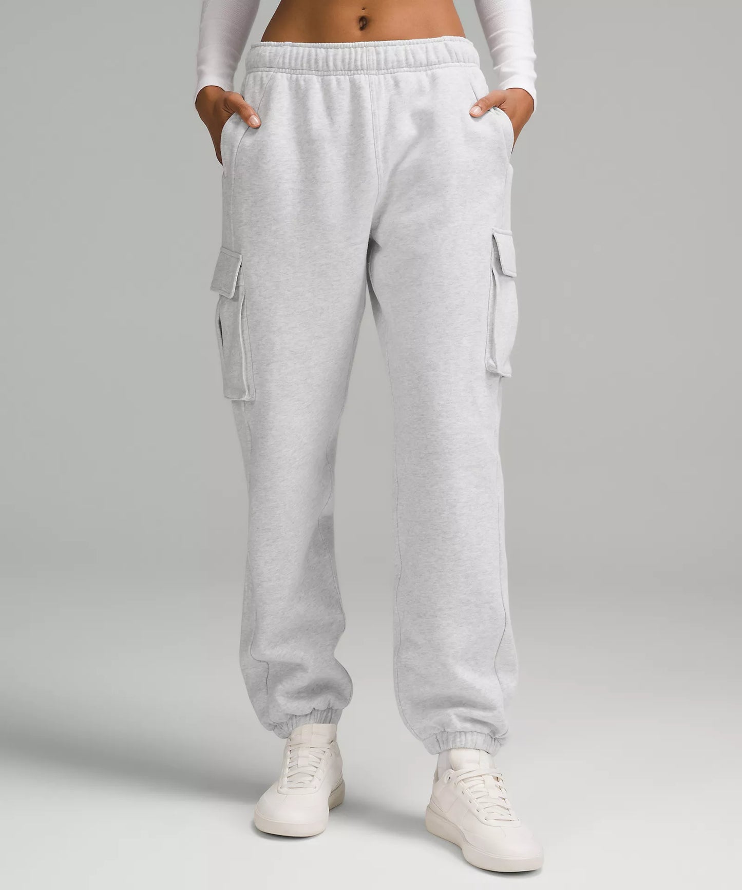 Scuba Oversized Mid Rise Cargo Jogger 31" | Heathered Core Ultra Light Grey