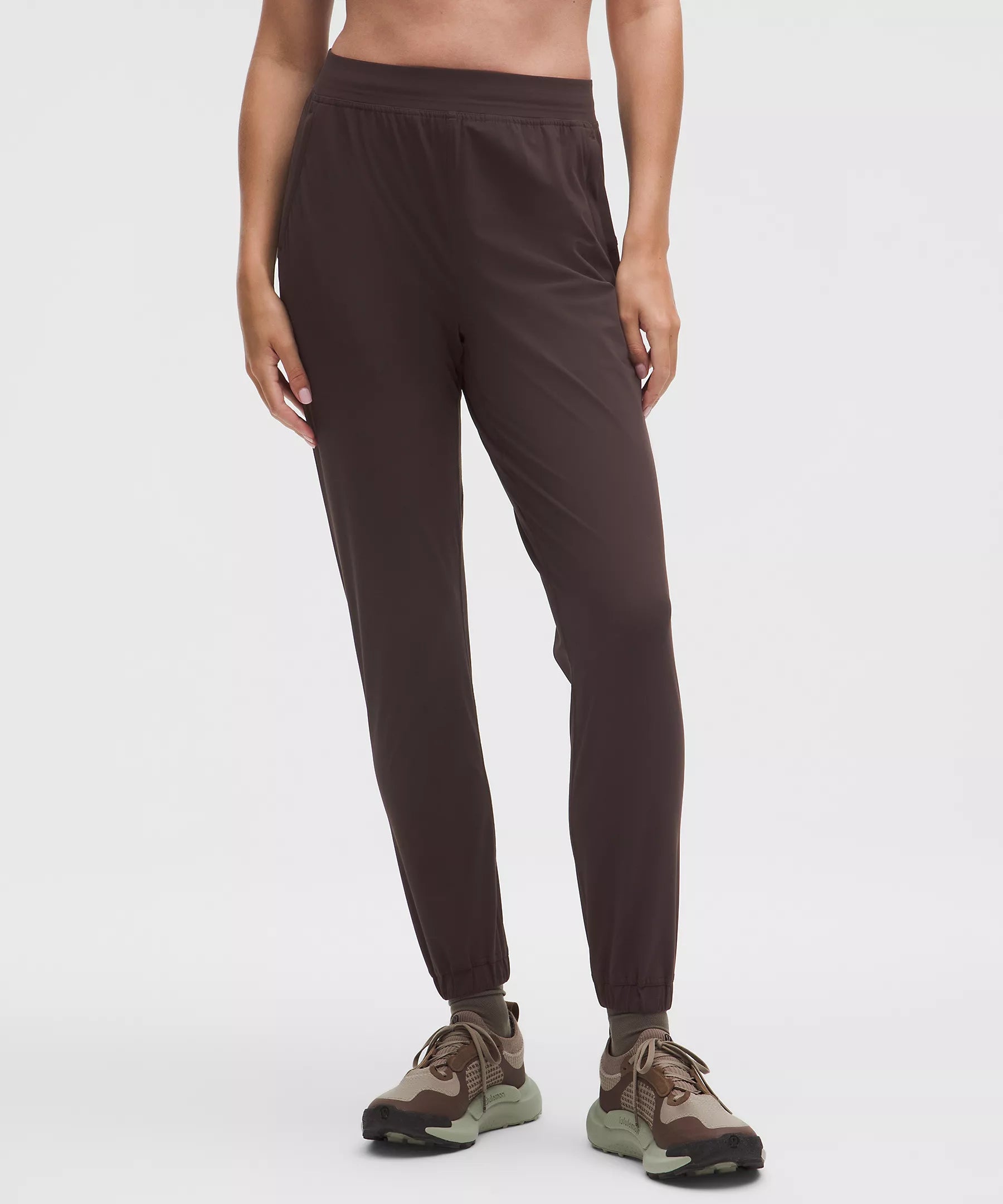 Adapted State High-Rise Jogger *Regular | Sequoia
