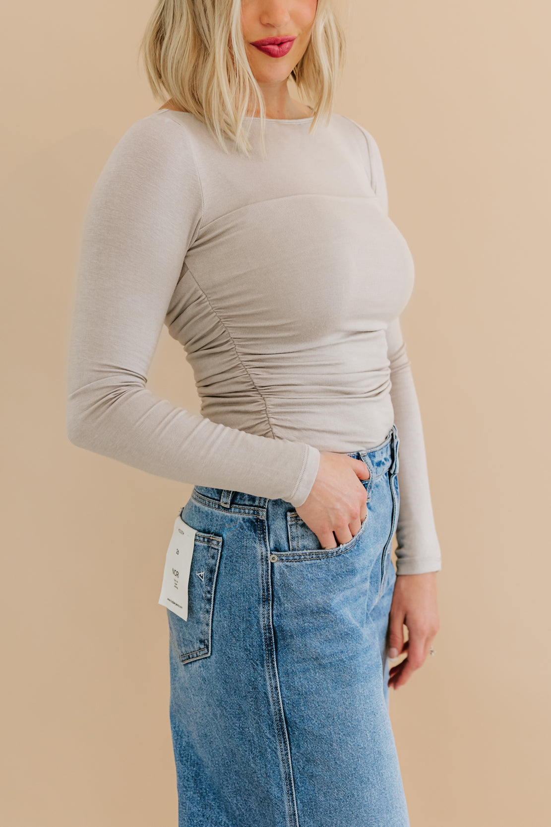 Ashtin Ruched Long Sleeve | Light Grey