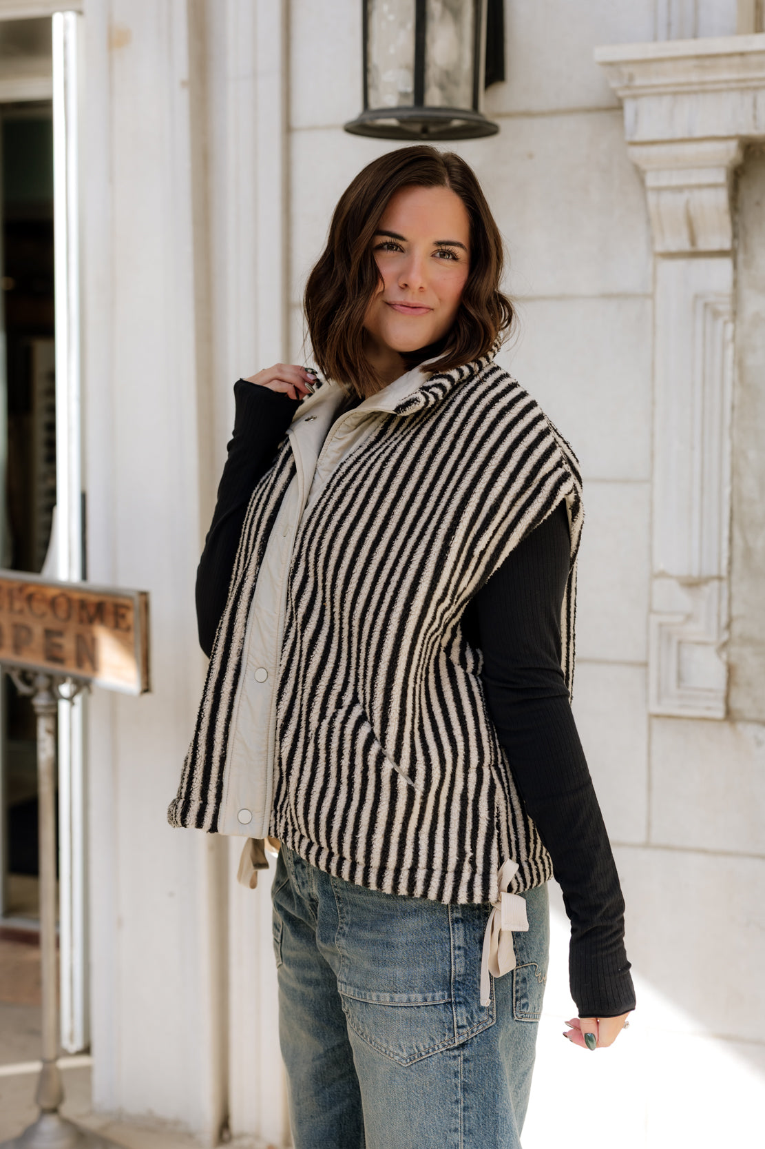 Hadley Vertical Stripe Fleece Vest | Tan/Black
