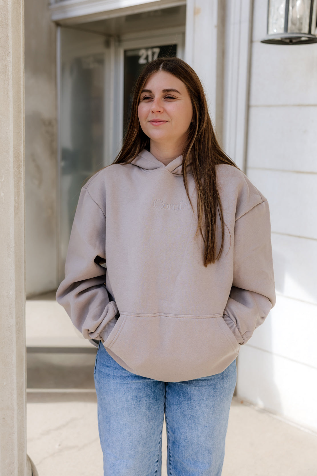 Comfrt Signature Hoodie Mega | Bark