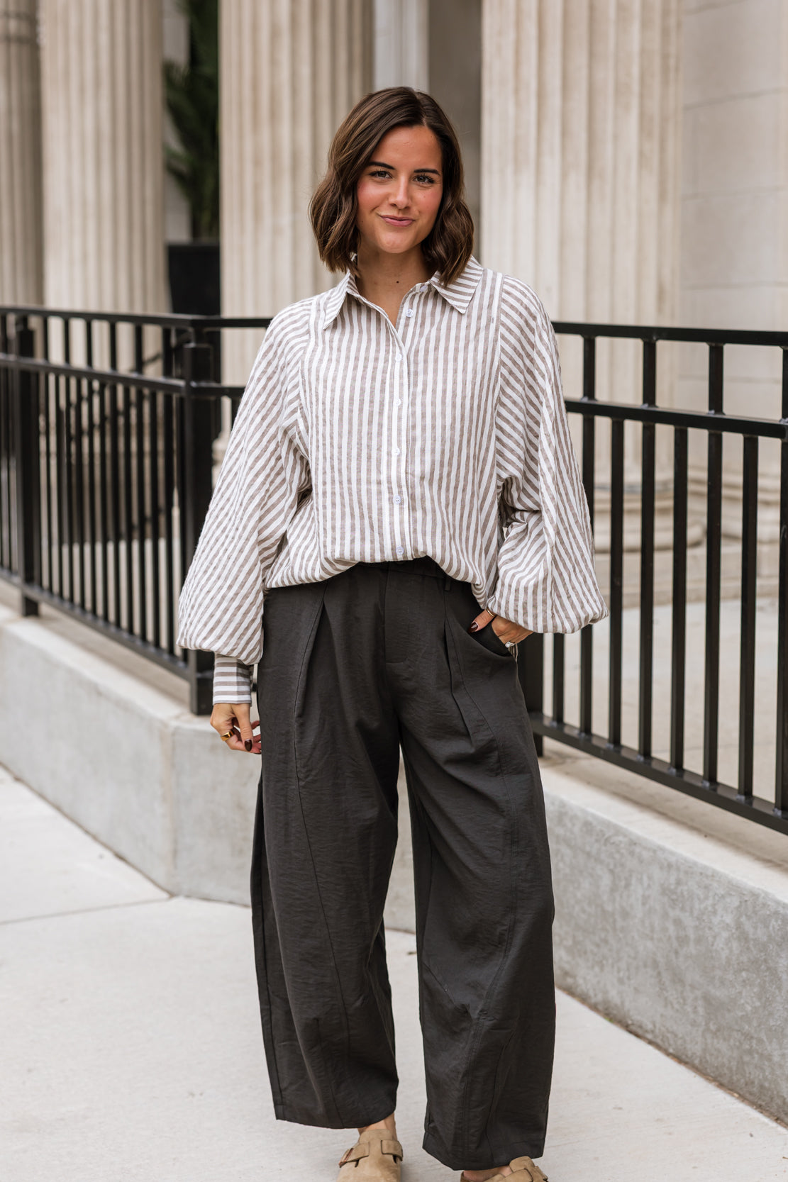 Kiley Woven Barrel Pants | Black