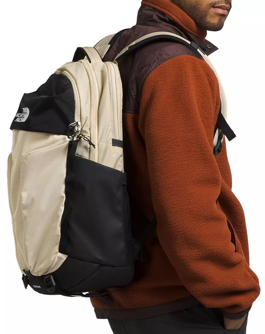 Surge Backpack | Gravel/Black