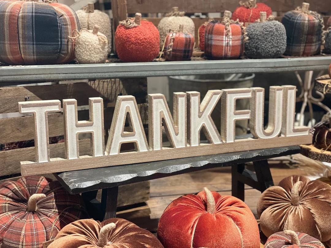 PS-8370 Carved Thankful