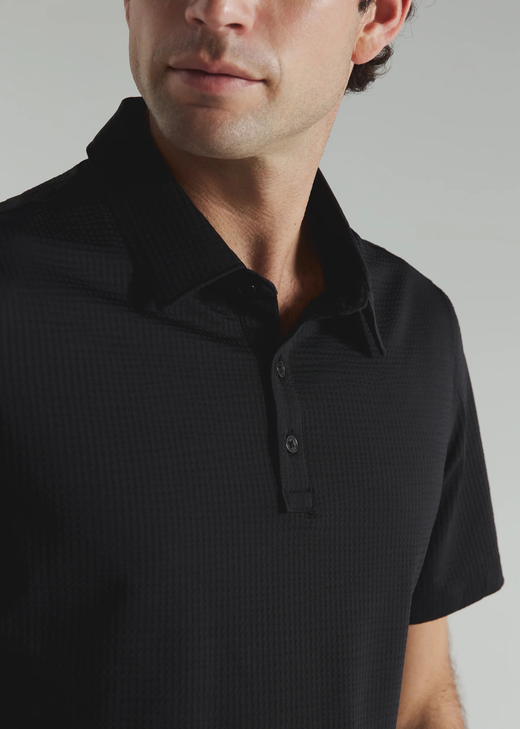 Sutherland Seersucker Stretch Polo | Black