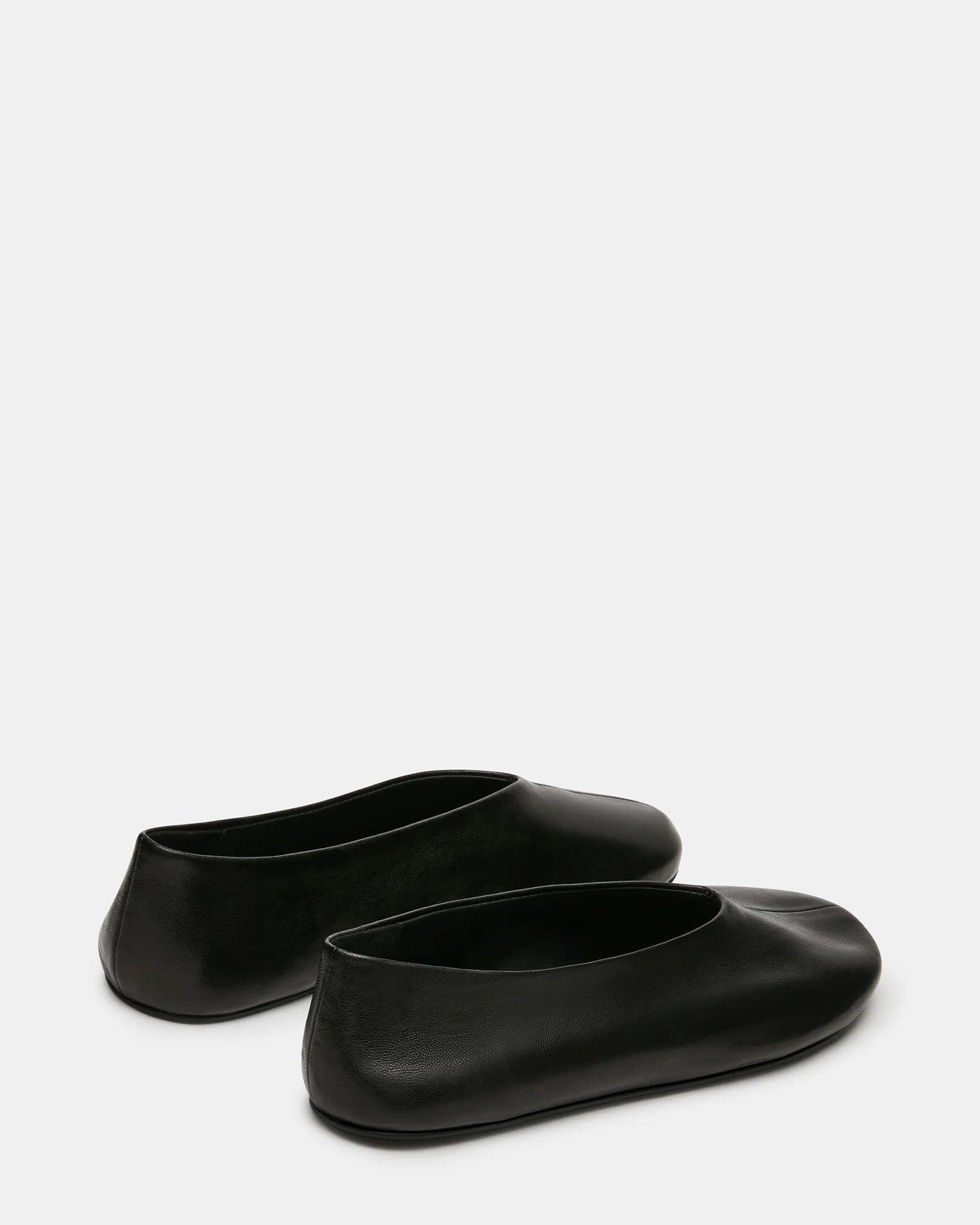 Steve Madden Cyntra Flats | Black