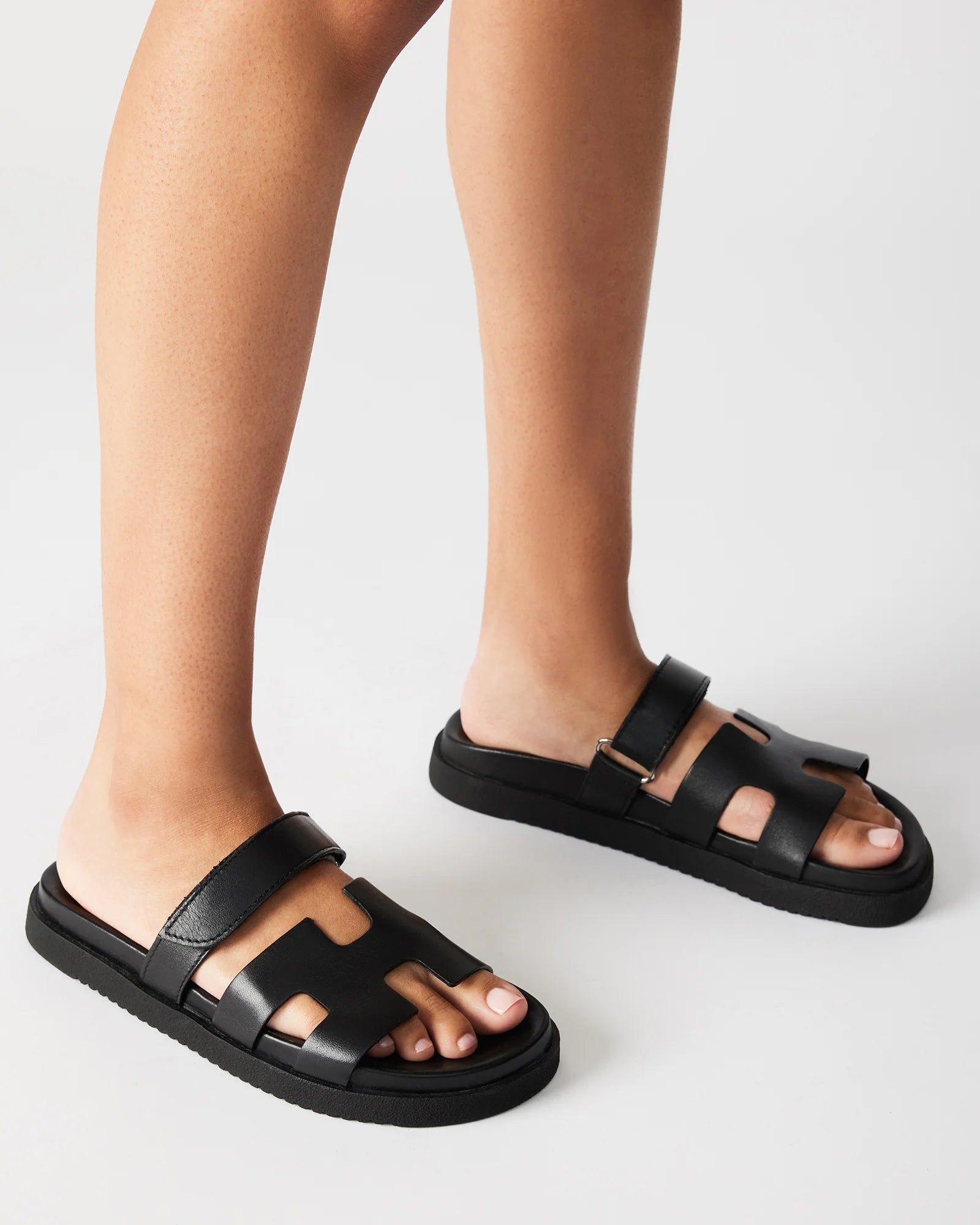 Steve Madden Mayven Sandal | Black