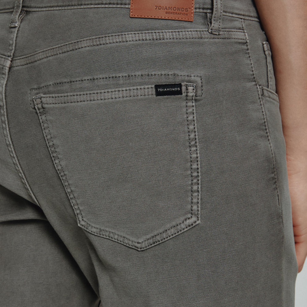 Generation 5-Pocket Pant | Iron