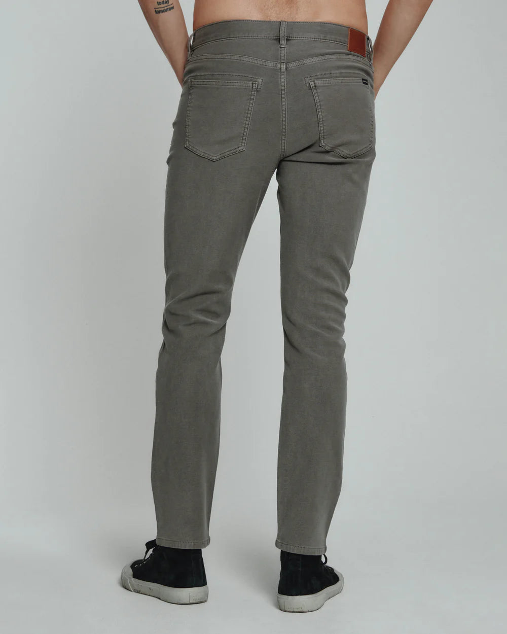 Generation 5-Pocket Pant | Iron