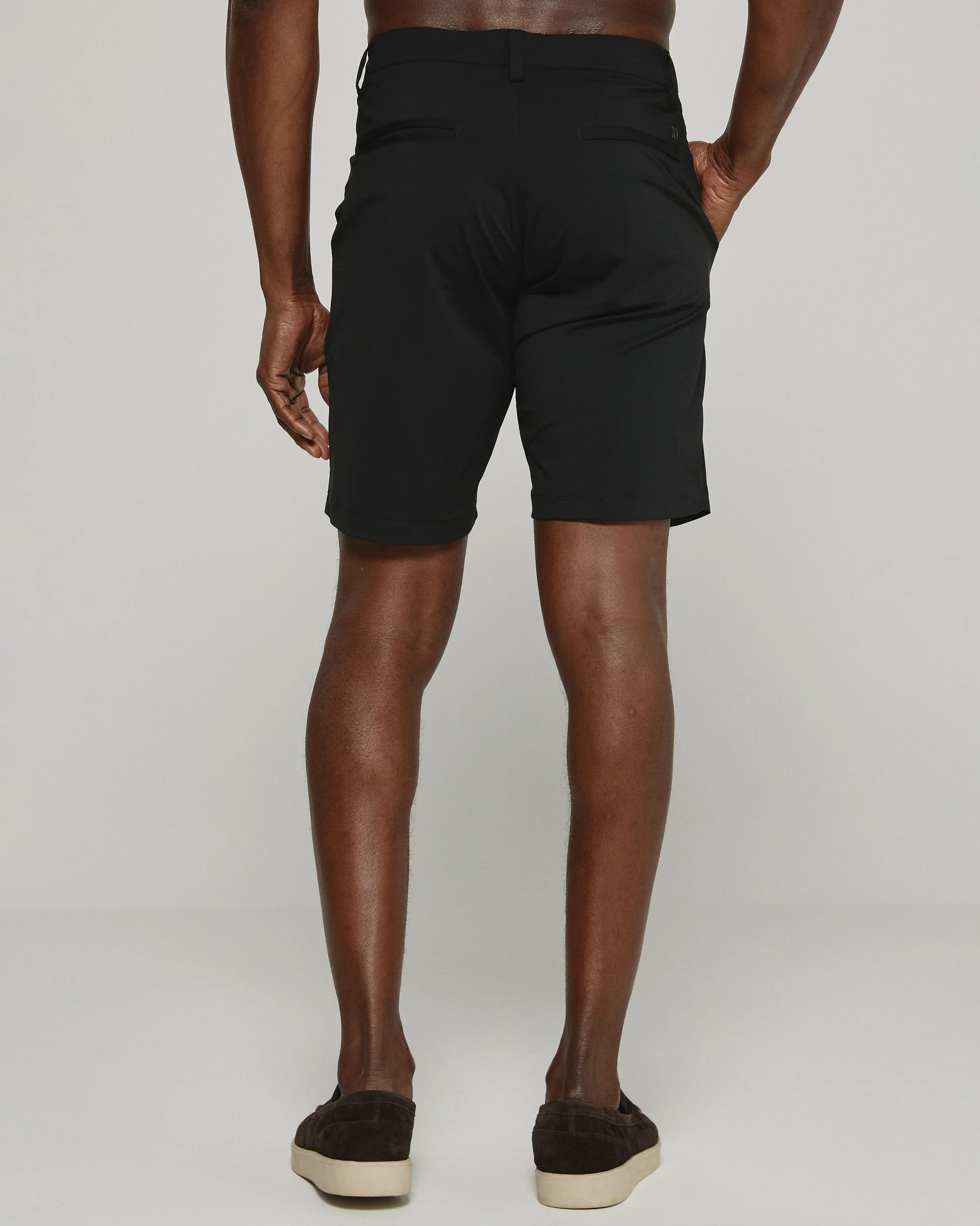 Zuma 8" Short | Black