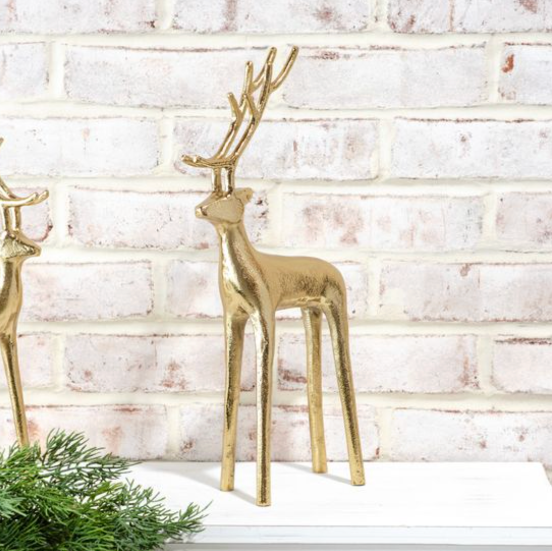 PDDHO24-03 15.5" Gold Modern Deer