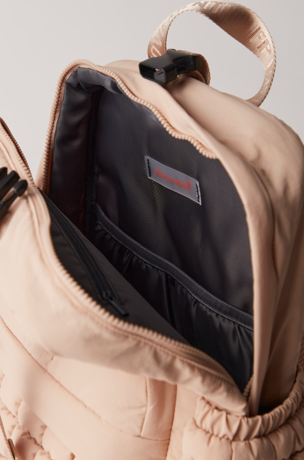 Quilted Pack | Off White