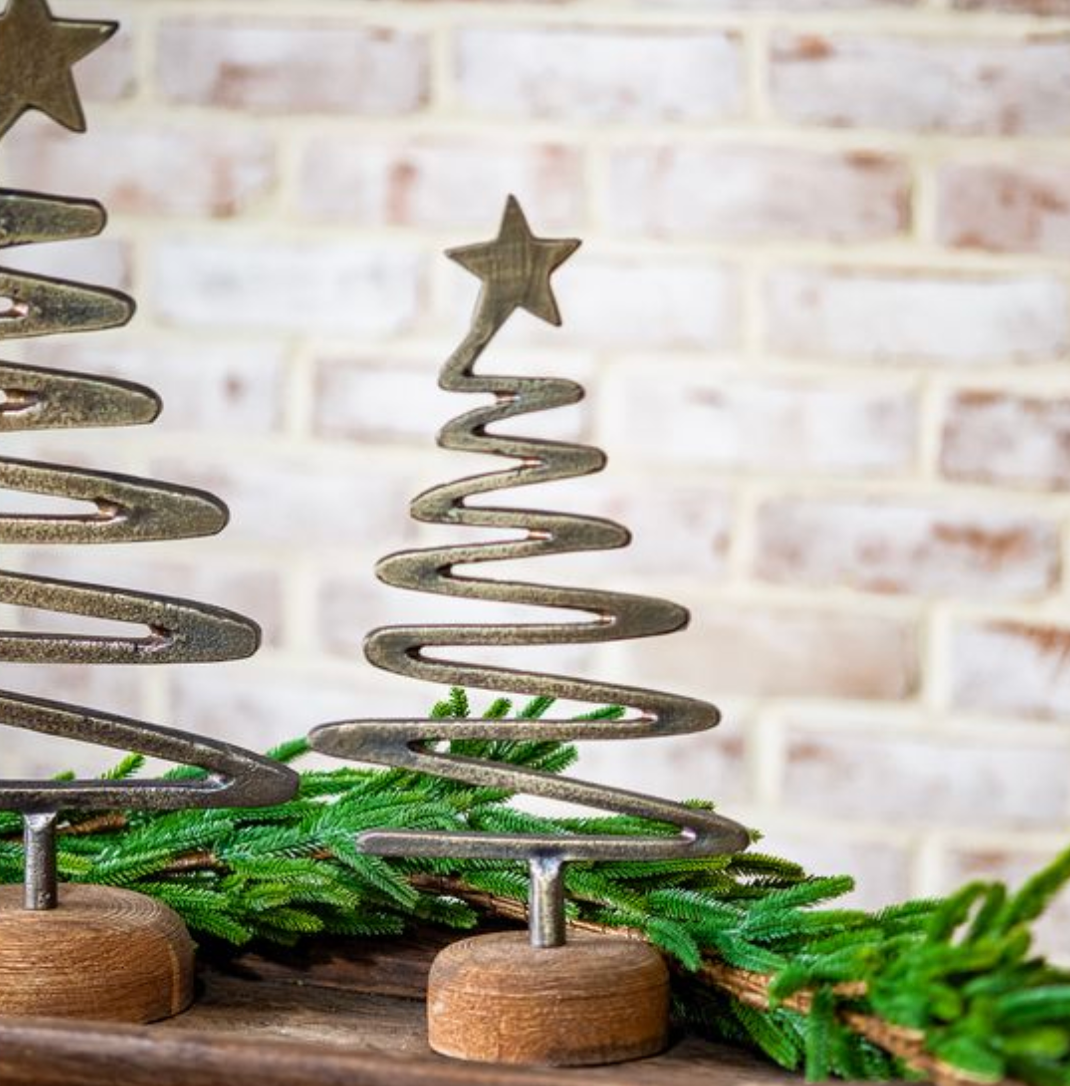 PDBG26-06BG 13.25" Brass Zig Zag Tree Decor