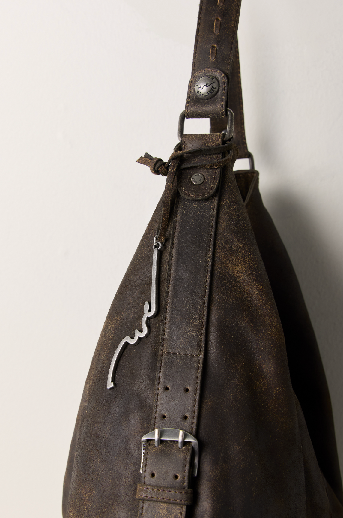 We The Free Dallas Distressed Leather Tote | Carbon