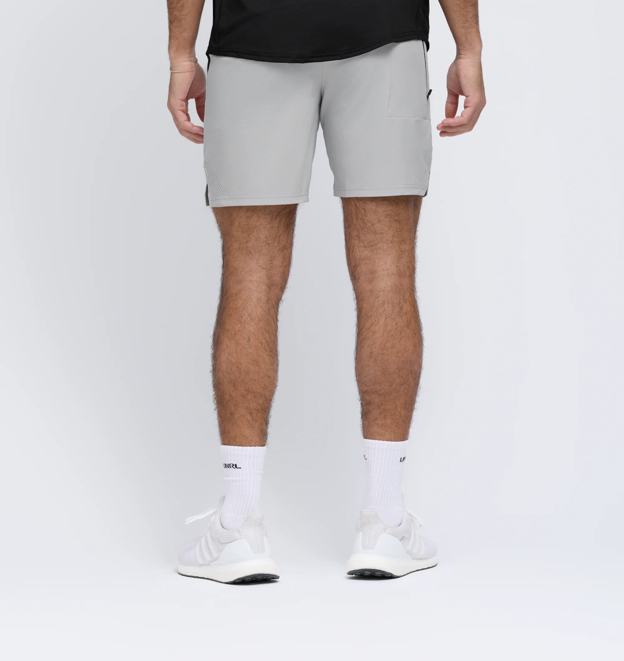 Men's UNRL Stride Short 7.5" | Core Gray