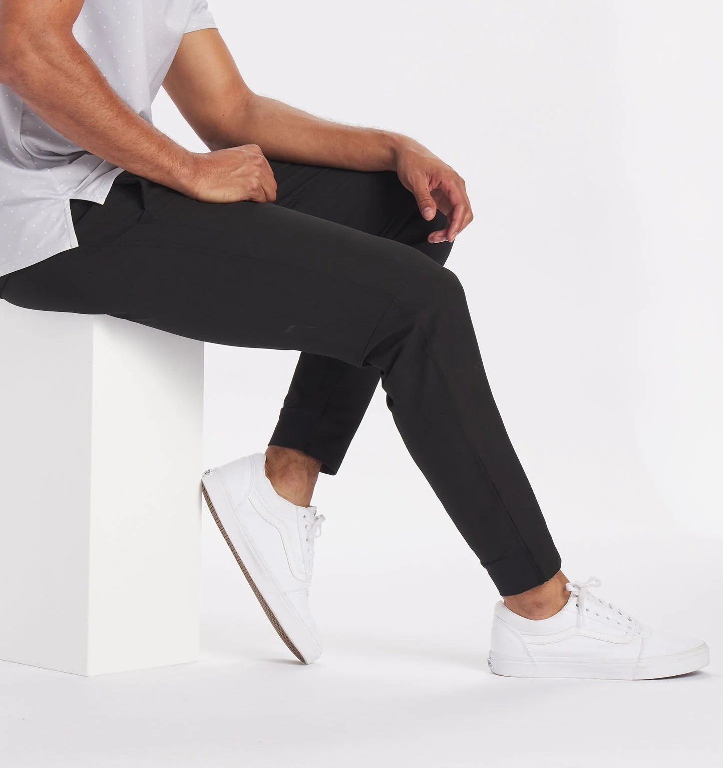 Men's UNRL Performance Pant Regular | Black